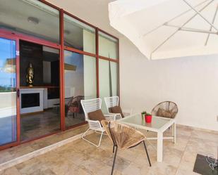 Terrassa de Casa adosada de lloguer en Estepona amb Aire condicionat, Calefacció i Jardí privat