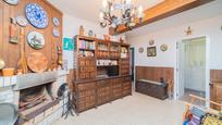 Living room of Flat for sale in San Martín de Valdeiglesias  with Heating, Terrace and Storage room
