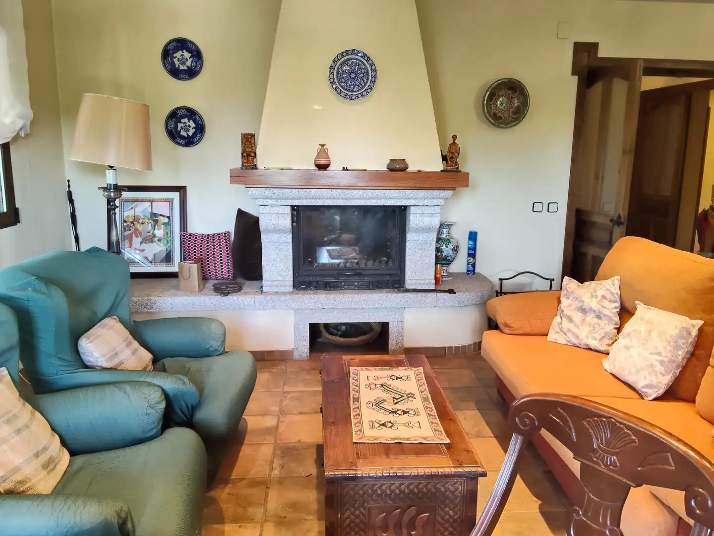 Living room of Houses for sale in Toledo  with Air Conditioner, Heating and Private garden