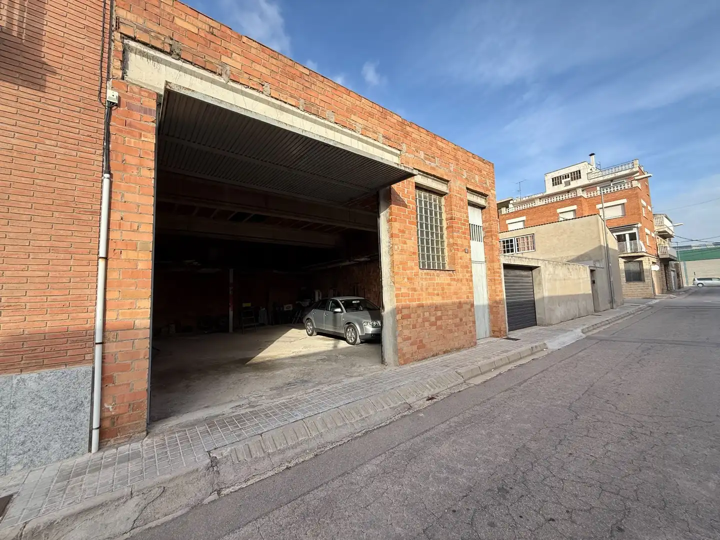 Exterior view of Garage for sale in Òdena