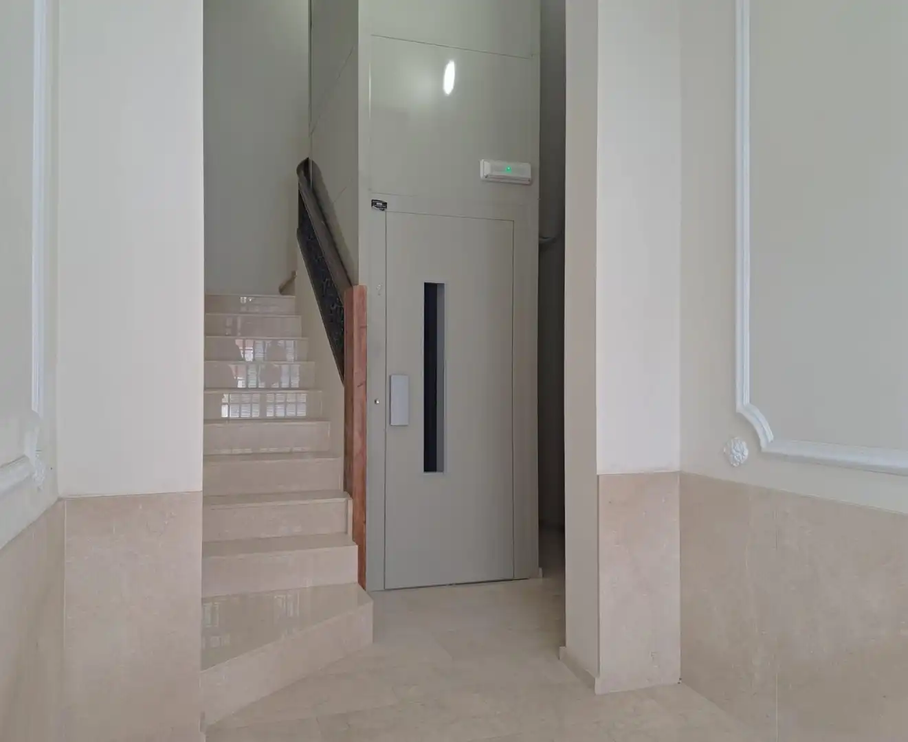 Piso en venta en Requena con Balcón