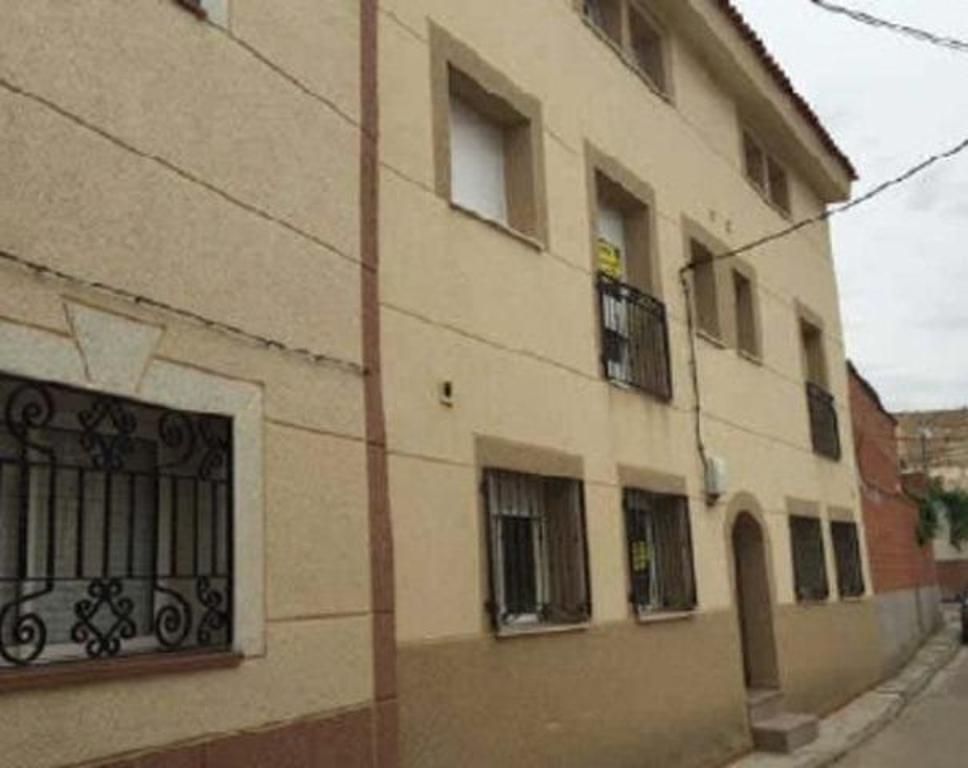 Exterior view of Flat for sale in Zarza de Tajo  with Heating