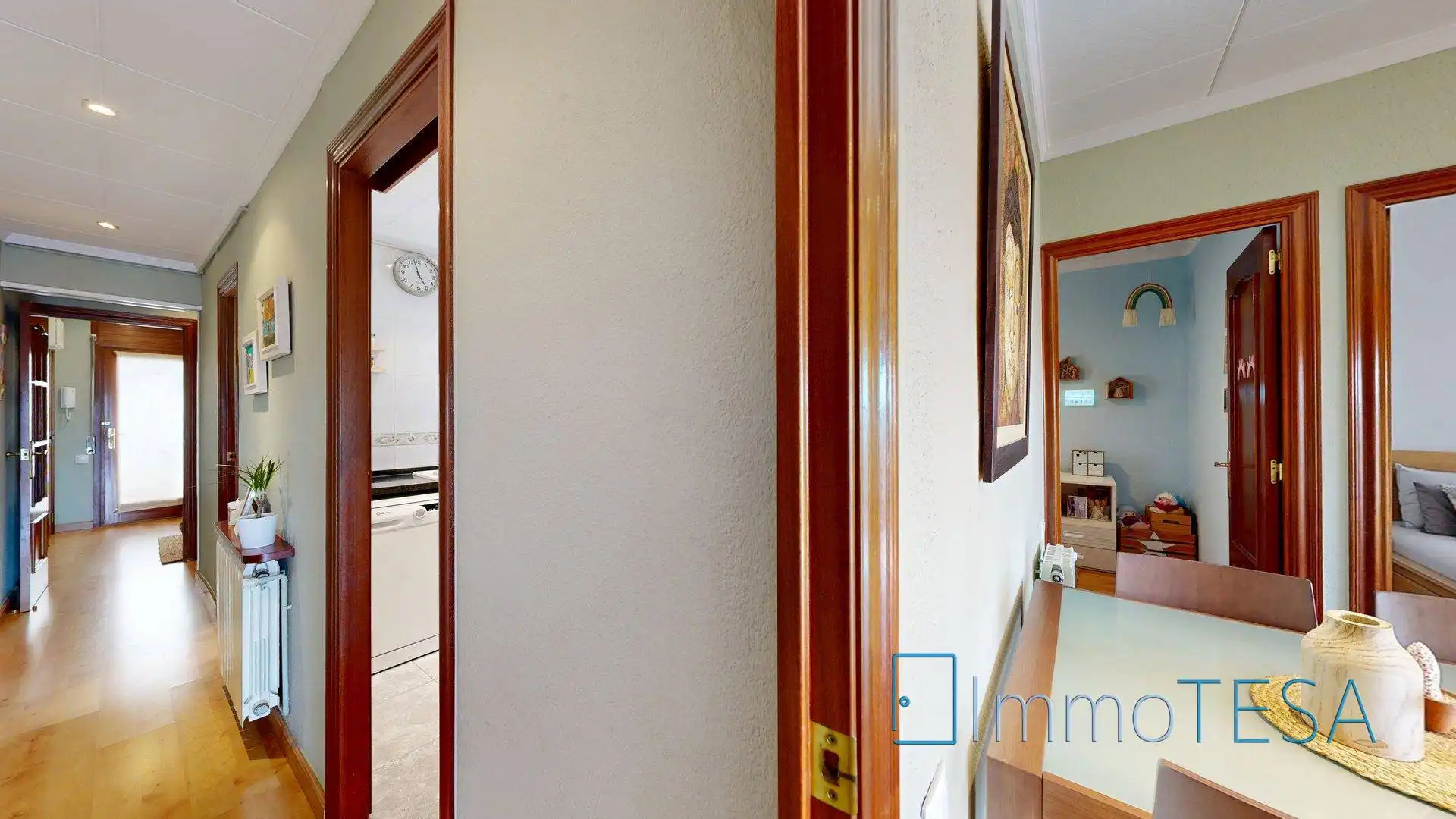 Flat for sale in Sabadell  with Air Conditioner, Heating and Parquet flooring