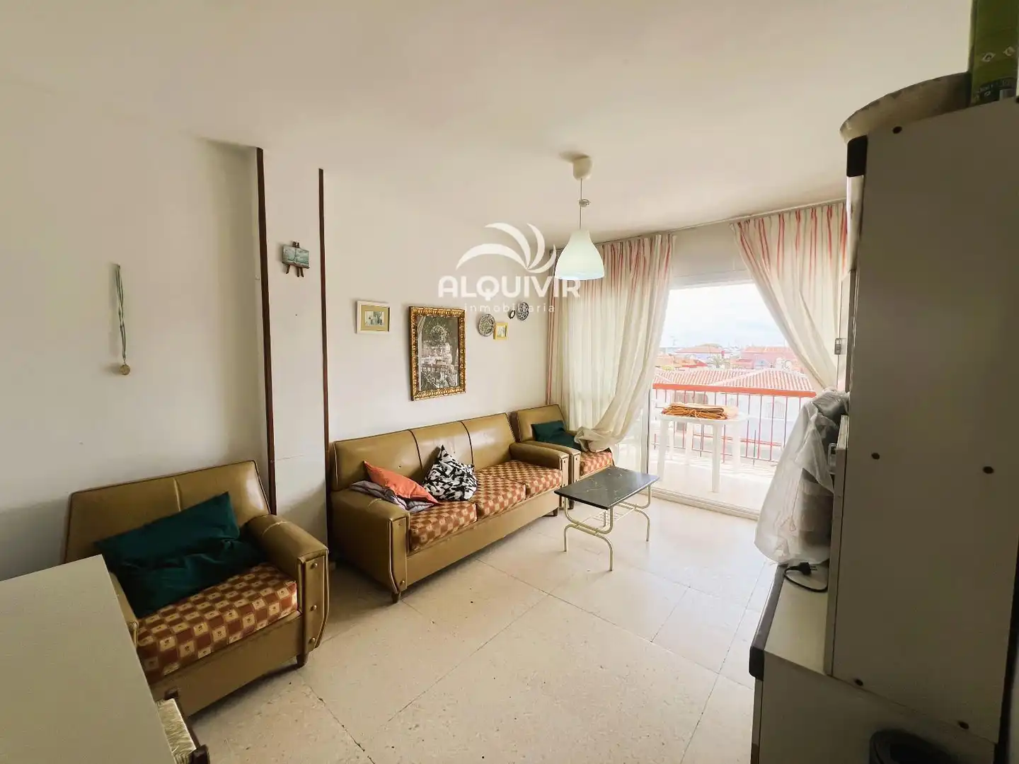 Sala de estar de Piso en venta en Almonte con Terraza, Piscina y Amueblado