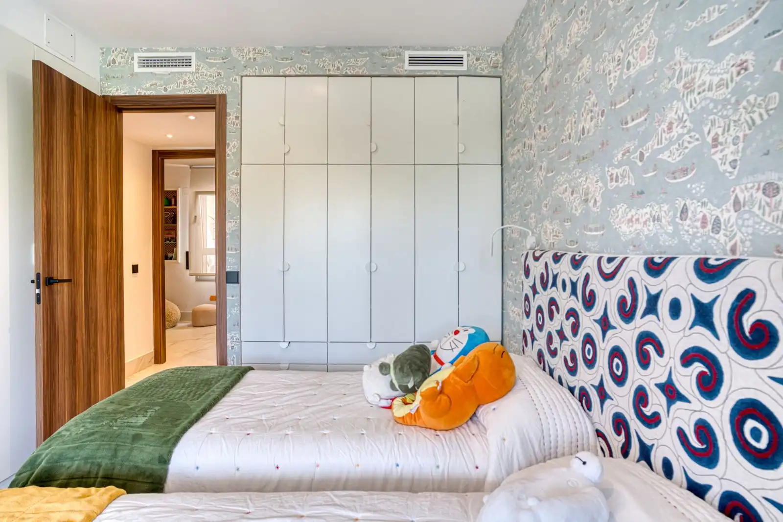 Habitación de Apartamento en venta en Marbella con Terraza, Trastero y Amueblado