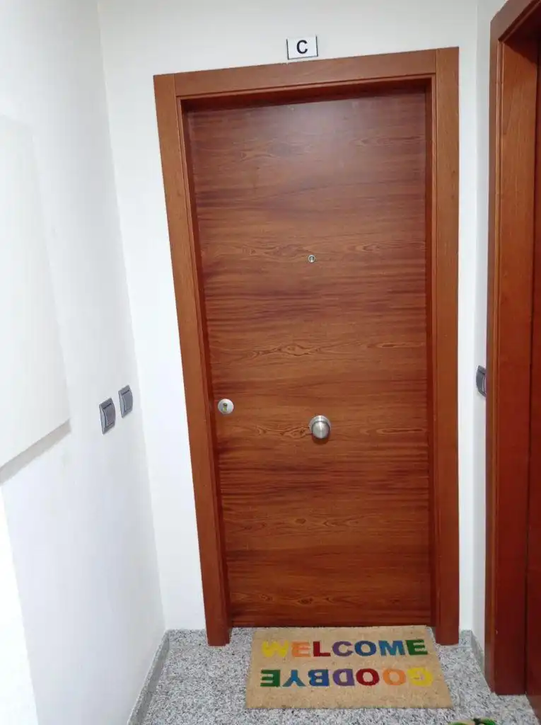 Flat for rent in Roquetas de Mar  with Heating, Terrace and Furnished