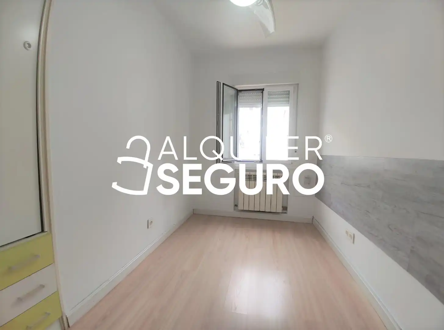 Flat for rent in Mercurio, Casco histórico de Vicálvaro