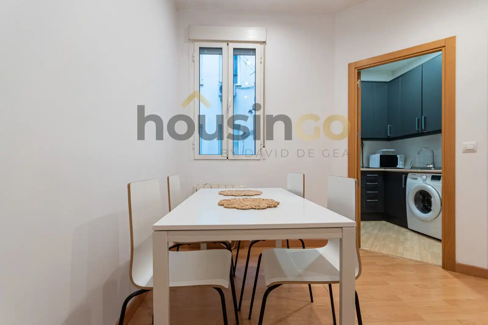 Comedor de Piso de alquiler en Madrid con Aire acondicionado, Calefacción y Amueblado