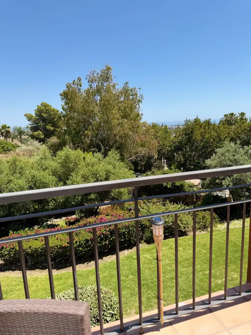 Apartment with terrace to rent in La Quinta, imagen 9