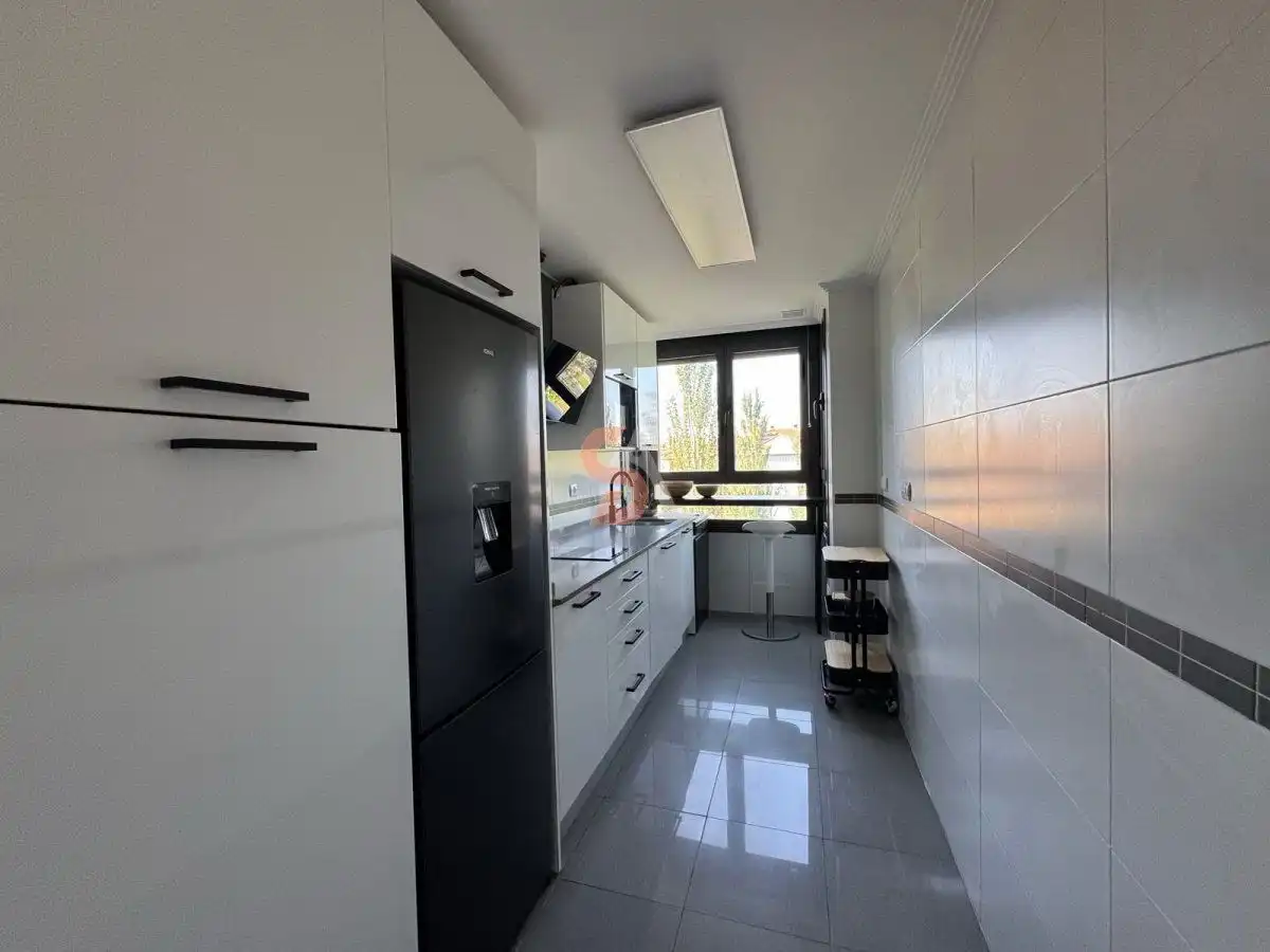 Küche von Wohnung zur Miete in Valladolid mit Heizung, Möbliert und Gemeinschaftspool