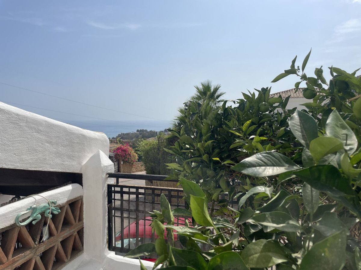 Exterior view of Planta baja for sale in Benalmádena  with Air Conditioner, Heating and Terrace