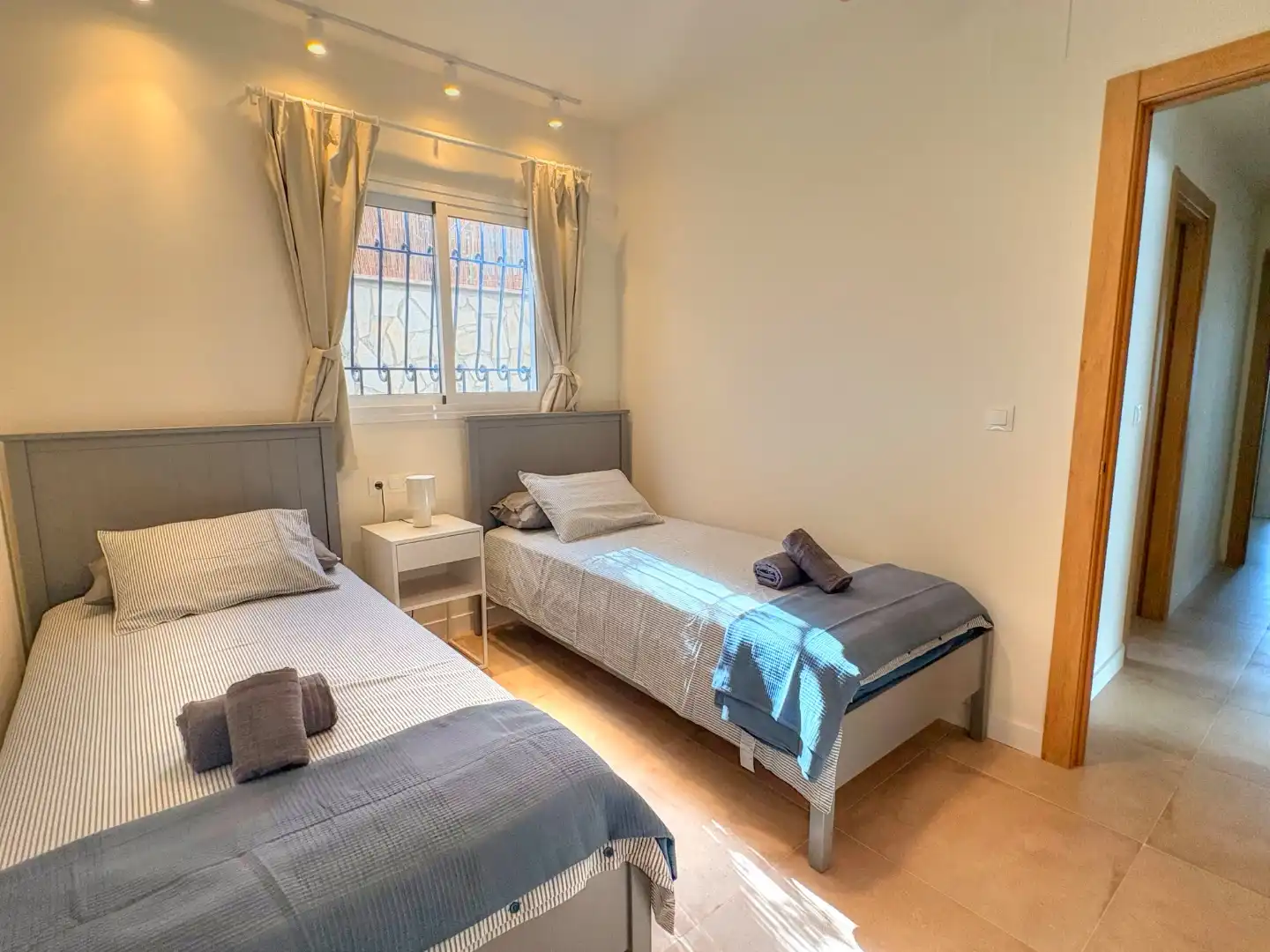 Houses for rent in Vélez-Málaga, Málaga