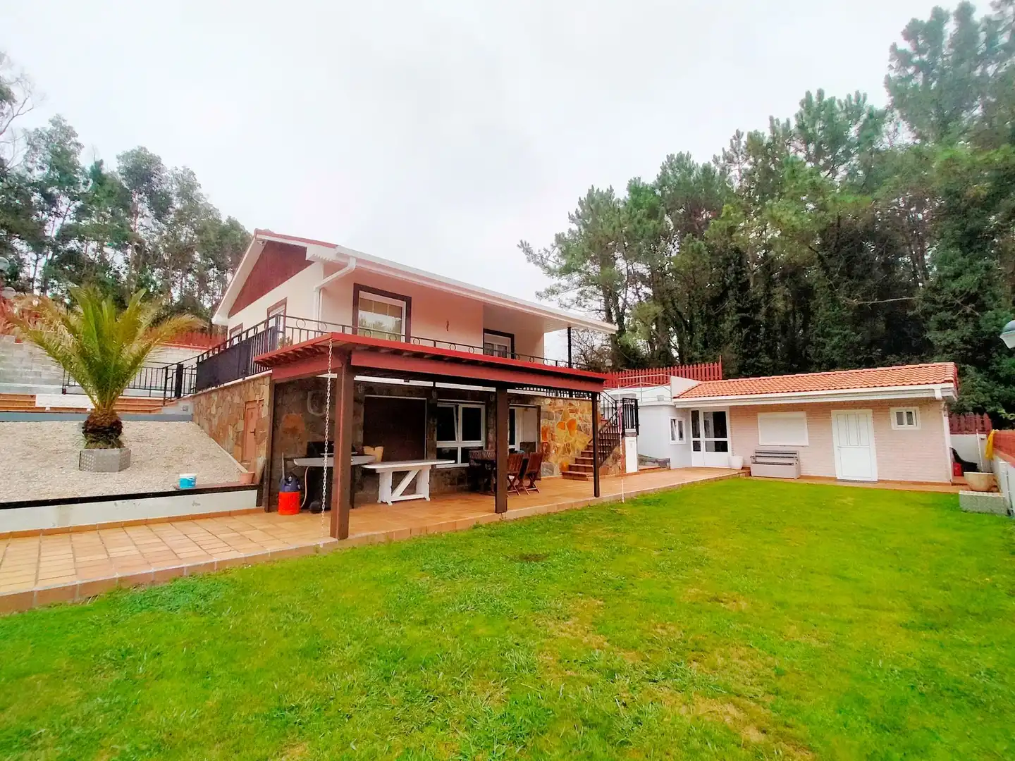 House with pool for sale in Cudillero
