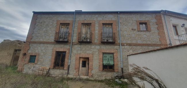Vista exterior de Casa o xalet en venda en Sanchidrián