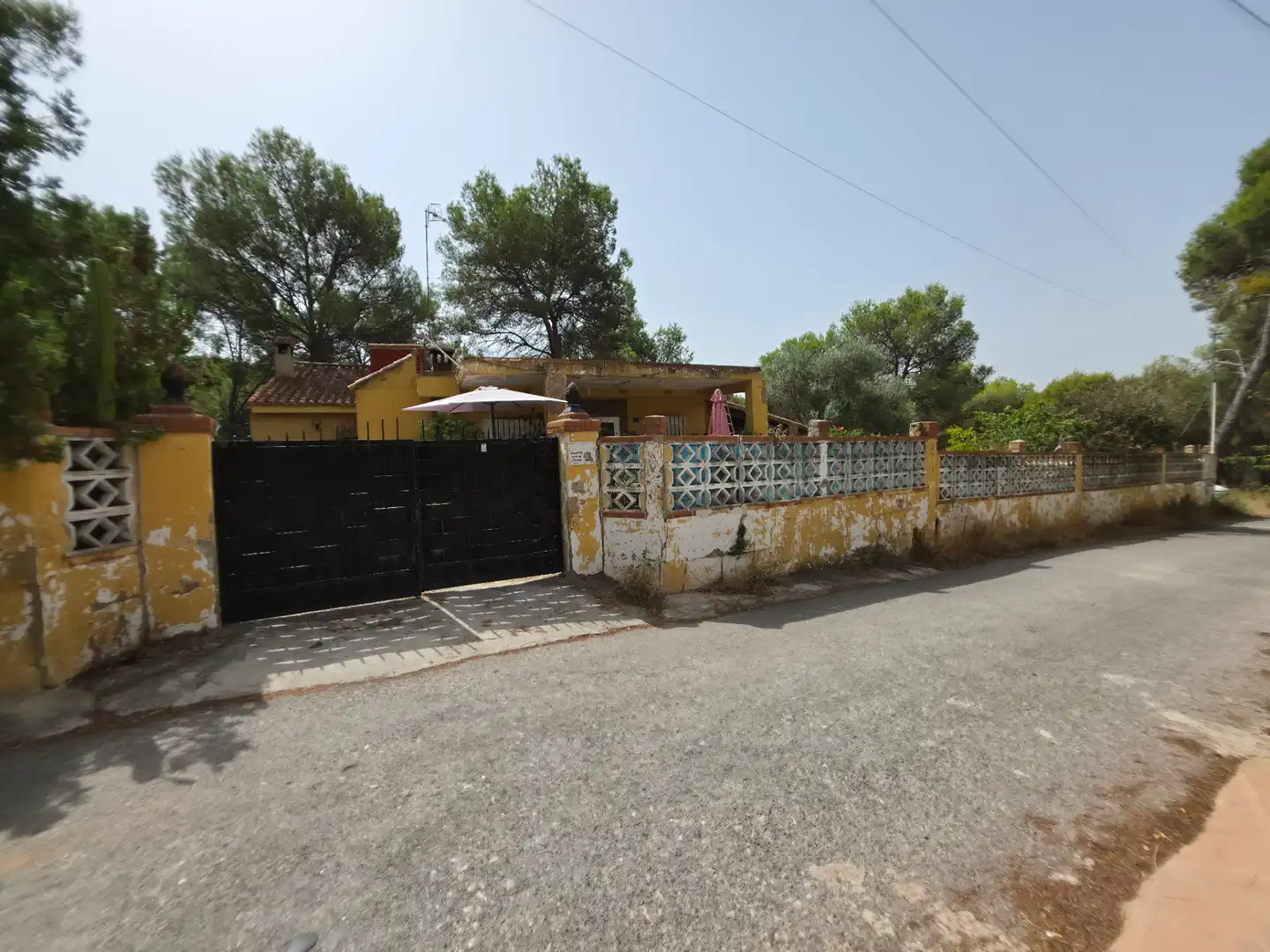 Vista exterior de Casa o chalet en venta en Sagunto / Sagunt con Jardín privado y Piscina