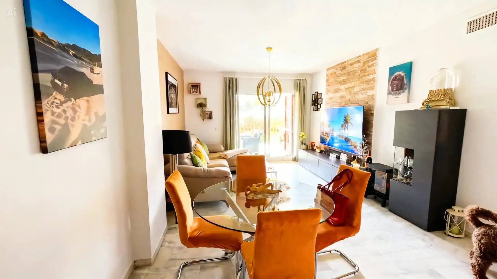 Comedor de Apartamento en venta en Marbella con Aire acondicionado, Calefacción y Jardín privado