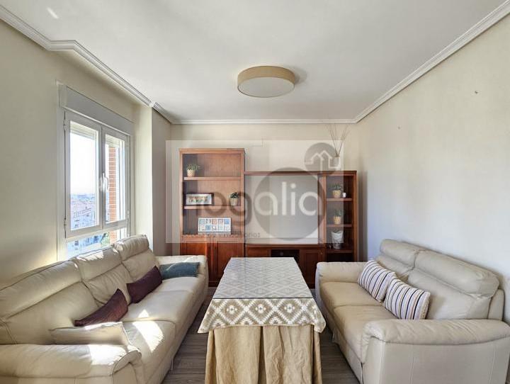 Foto 1 de Pis de lloguer a San Pablo, Sevilla