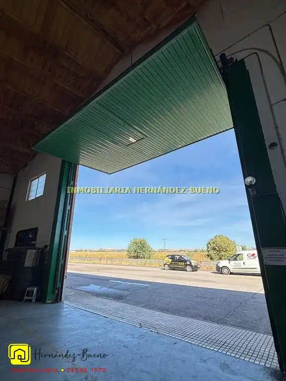 Fabrikhallen zum Verkauf in Calvarrasa de Abajo, Salamanca