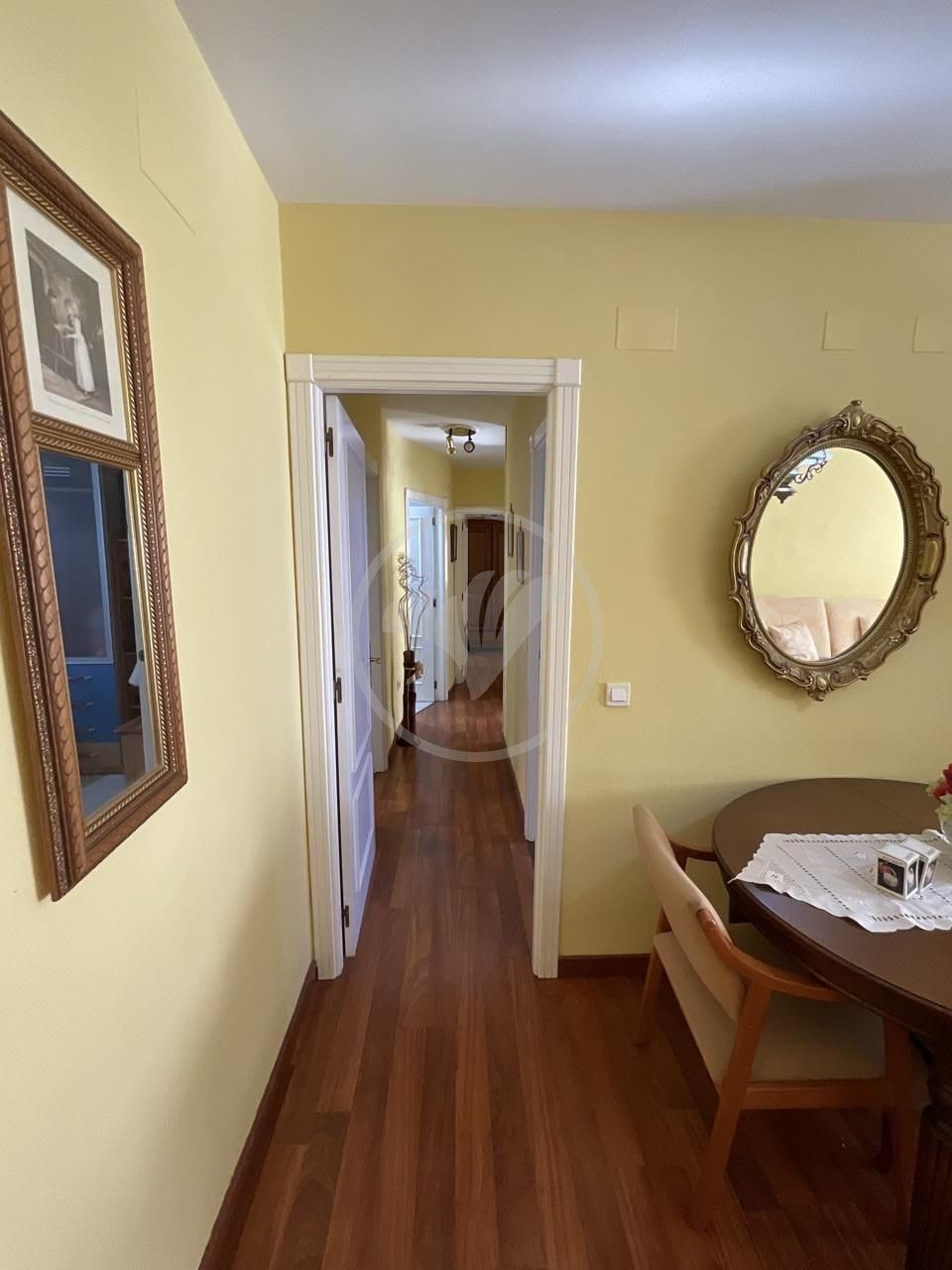 Piso en venta en Linares con Aire acondicionado