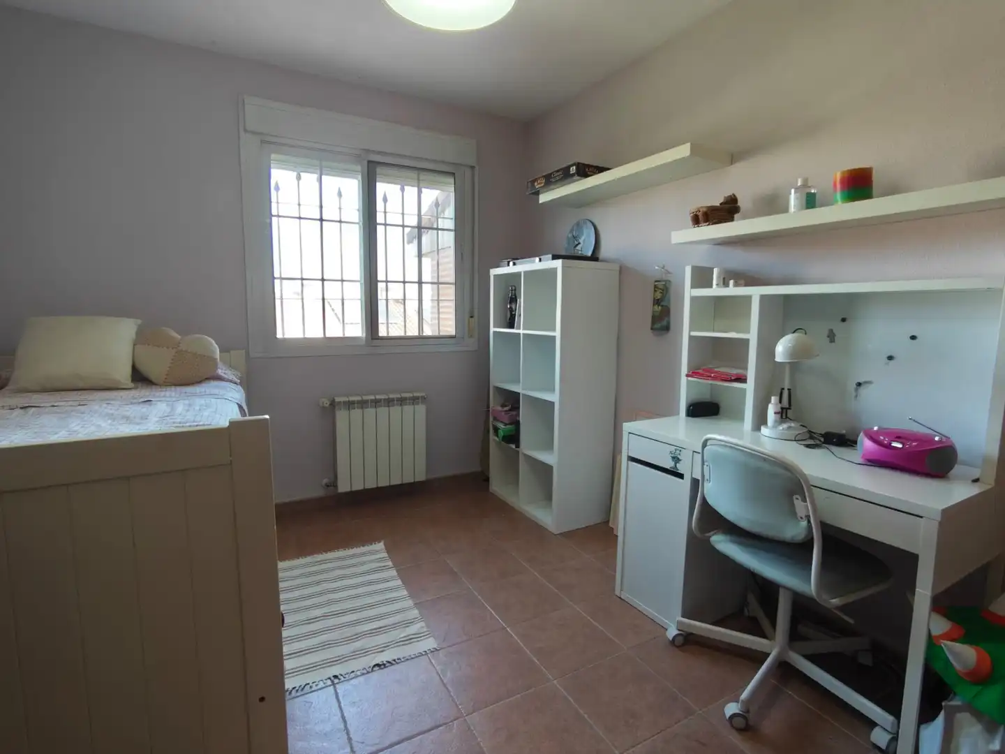 Dormitori de Casa o xalet de lloguer en Sevilla la Nueva amb Aire condicionat, Calefacció i Terrassa