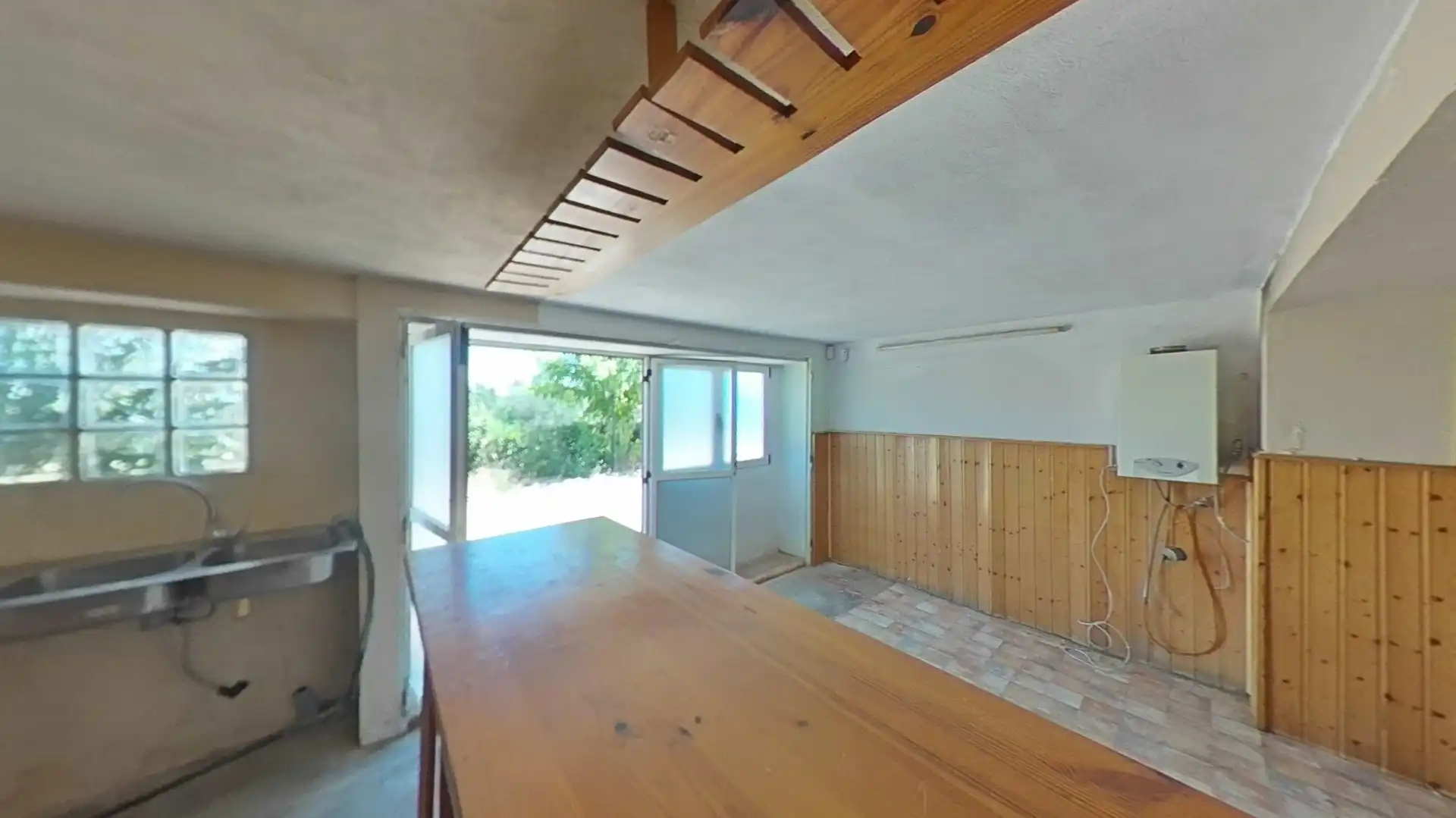 Cuina de Casa o xalet en venda en Chiva amb Calefacció, Jardí privat i Terrassa