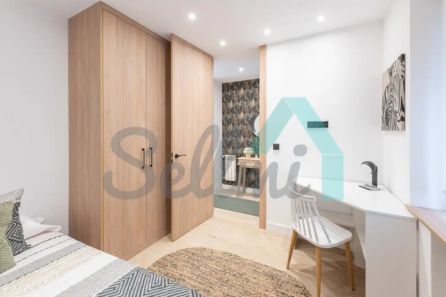 Flat for rent in Calle Real Oviedo, Masip