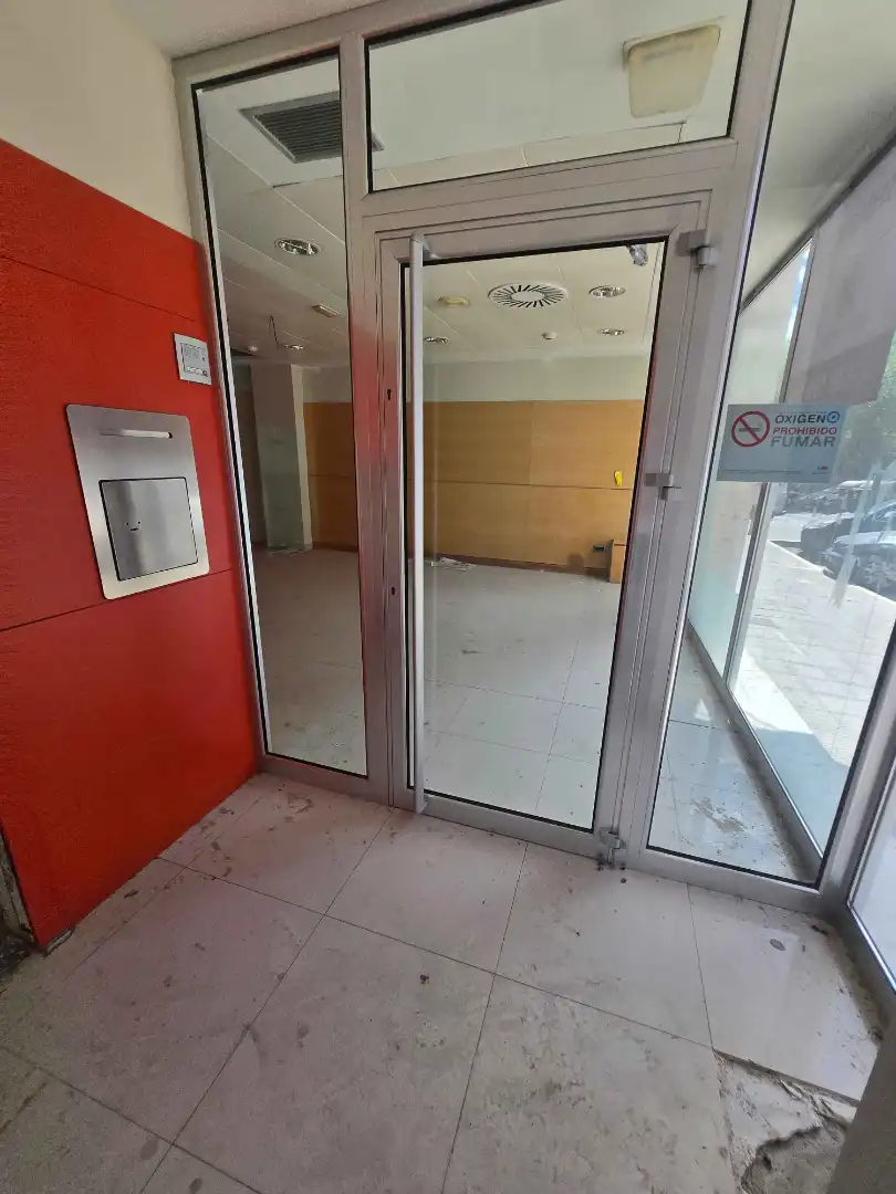 Local en venta en Coslada con Aire acondicionado