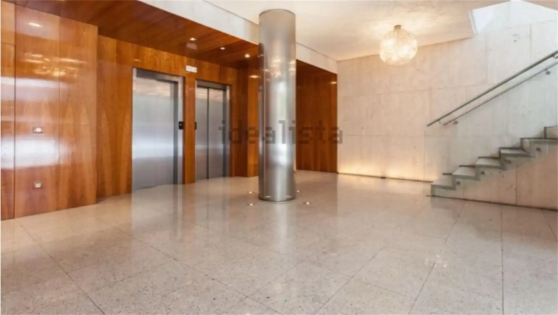 Wohnung zur Miete in  Madrid Capital mit Klimaanlage und Schwimmbad