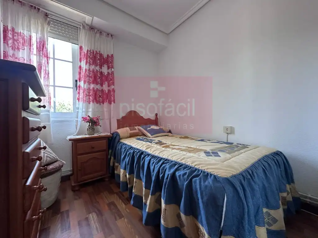 Habitación de Casa o chalet en venta en Lugo