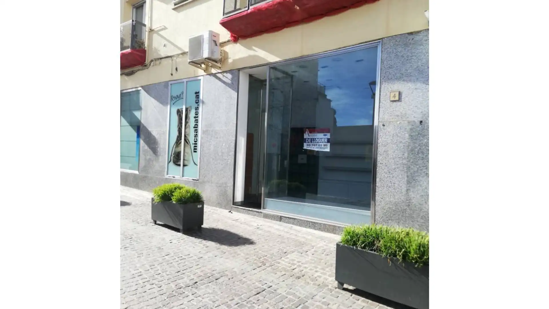 Local de alquiler en Calle CTRA DE TERRASSA