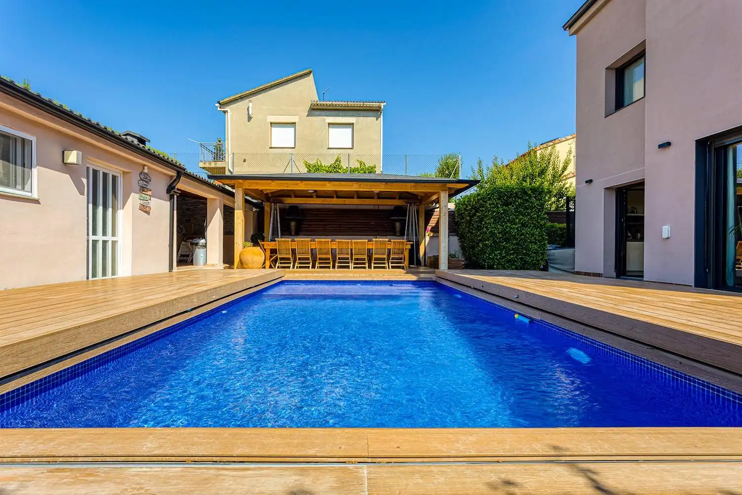 Piscina de Casa o xalet en venda en La Torre de Claramunt amb Jardí privat, Terrassa i Traster