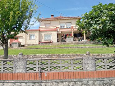 Haus mit Garten zum Verkauf in Calle Lluja