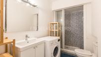 Bany de Apartament en venda en  Barcelona Capital amb Aire condicionat, Calefacció i Terrassa