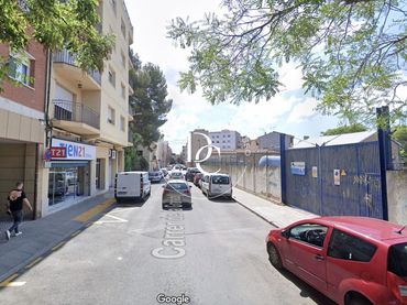 Terreni e lotti in vendita a Carrer de la Granada 52