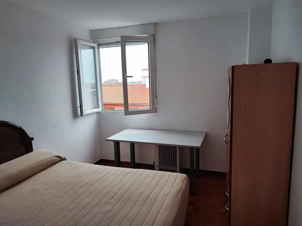Habitación de Piso en venta en Santander con Calefacción, Parquet y Terraza