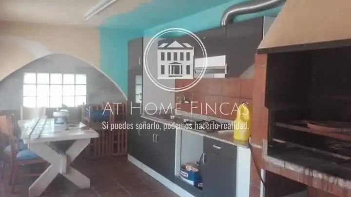 Küche von Haus oder Chalet zum Verkauf in La Bisbal del Penedès mit Klimaanlage, Heizung und Abstellraum
