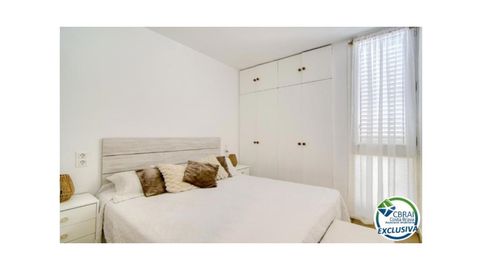 Foto 4 de Piso en venta en Calle del Dr Alexander Fleming, 13, Centre, Roses