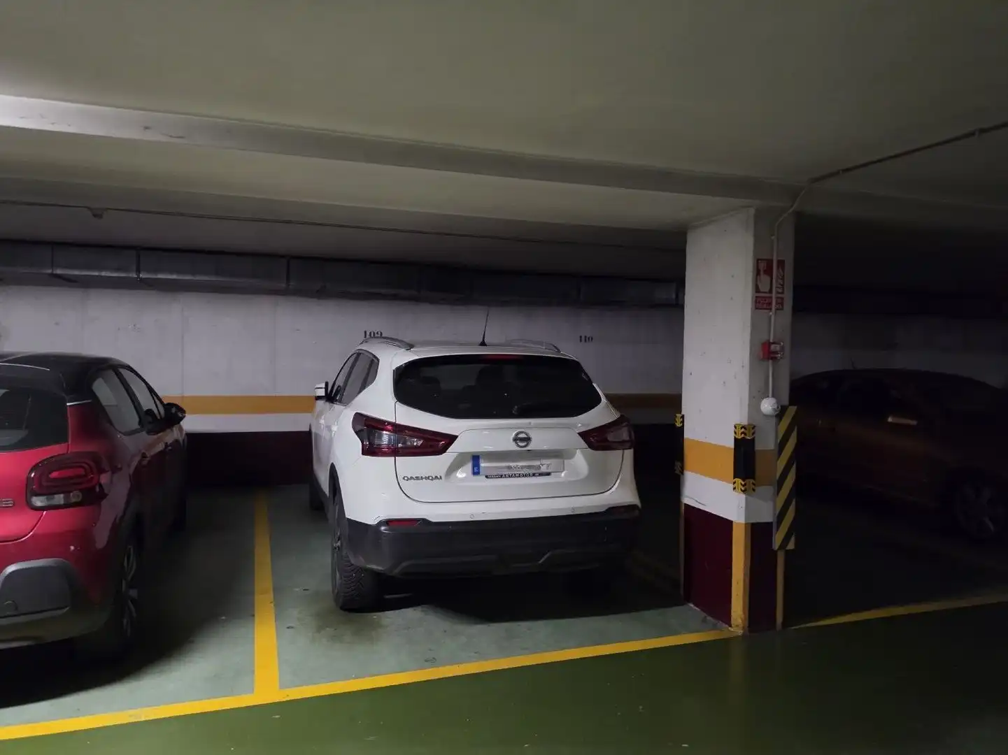 Parking de Piso en venta en A Coruña Capital  con Calefacción, Terraza y Trastero