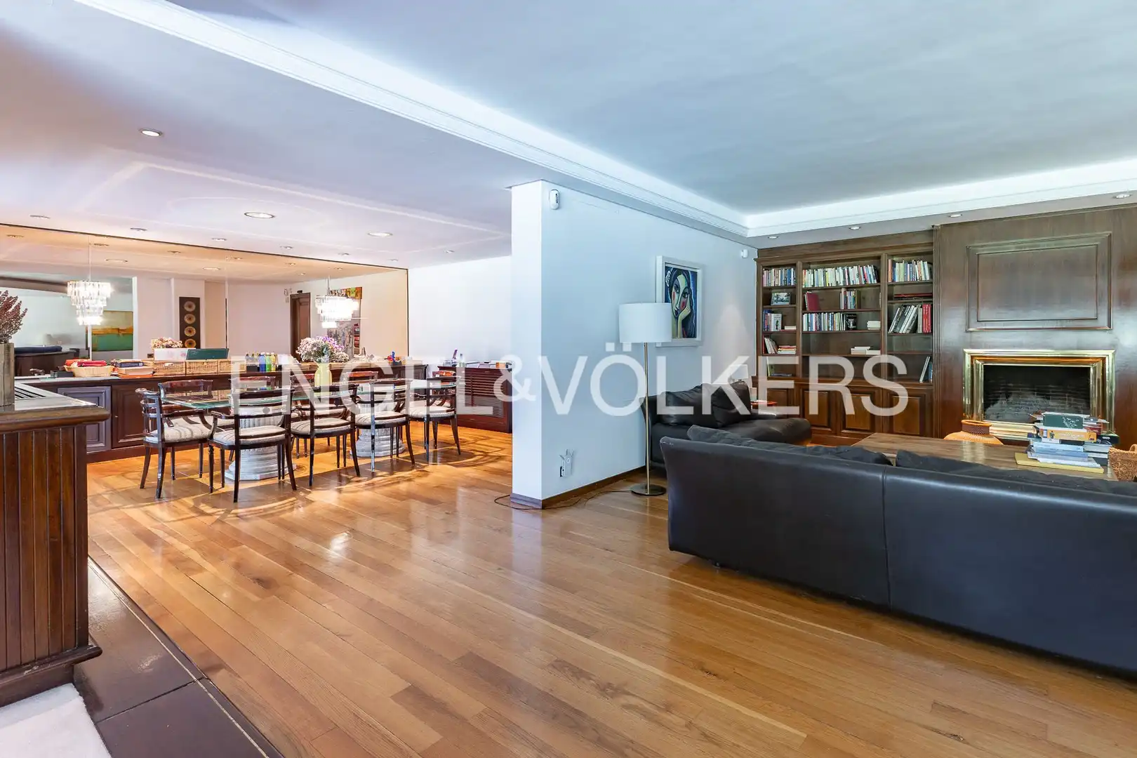 Sala d'estar de Casa o xalet de lloguer en Sant Cugat del Vallès amb Calefacció