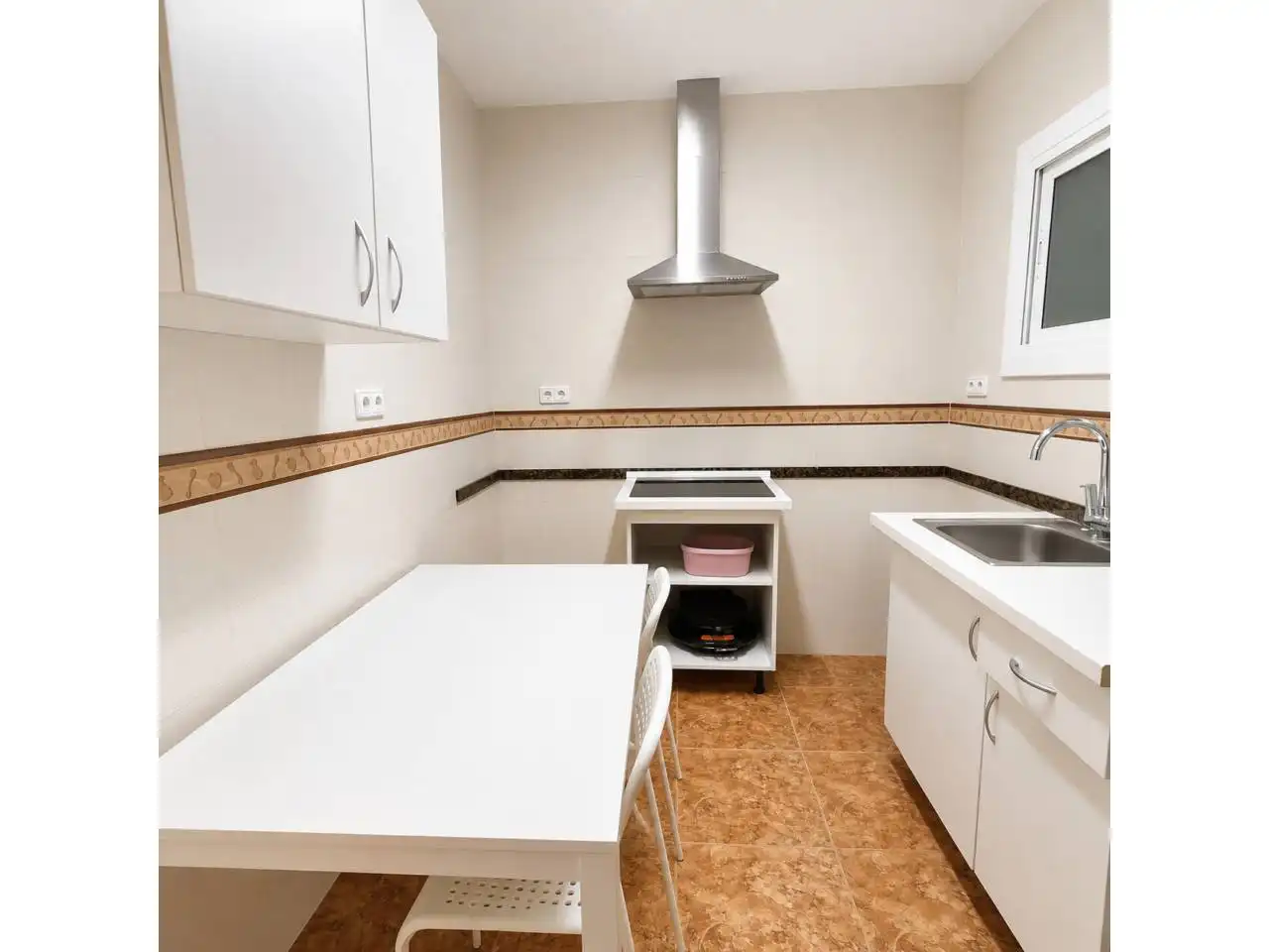 Küche von Wohnung zum Verkauf in Sabadell mit Klimaanlage, Heizung und Terrasse
