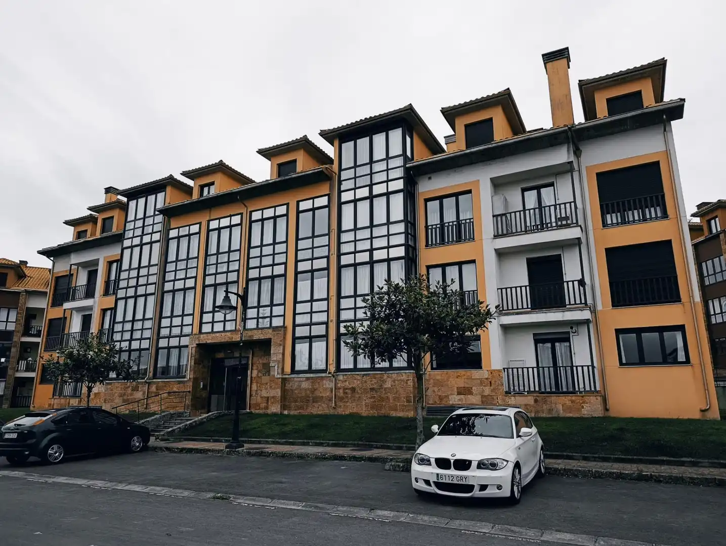 Vista exterior de Piso en venta en Ribadedeva con Calefacción, Trastero y Amueblado