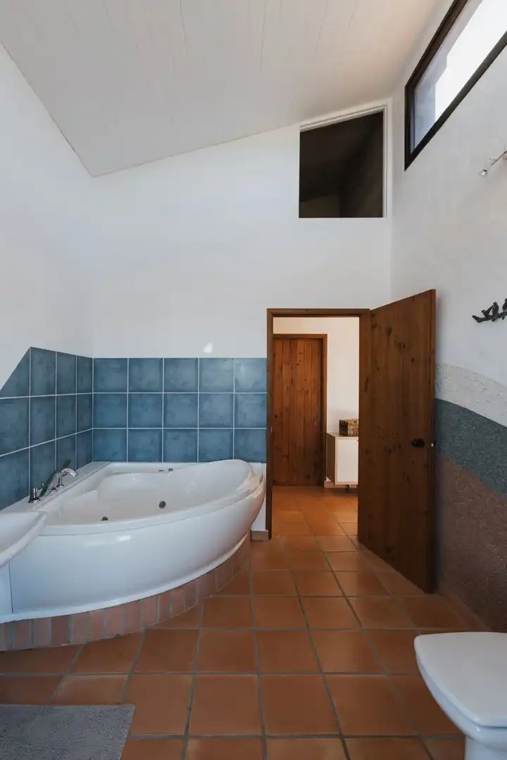 Bany de Casa o xalet en venda en San Juan de la Rambla amb Jardí privat, Parquet i Terrassa