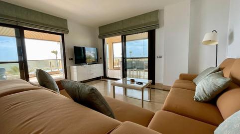 Foto 2 de Pis en venda a N-340, 147, Puerto de la Duquesa, Málaga