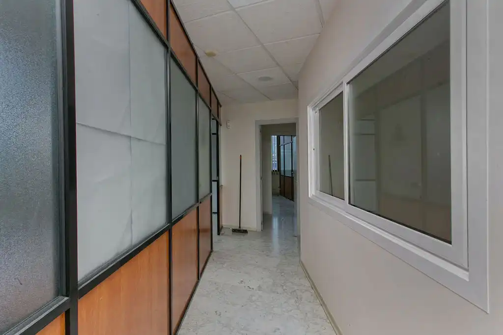Oficina en venda en Cornellà de Llobregat