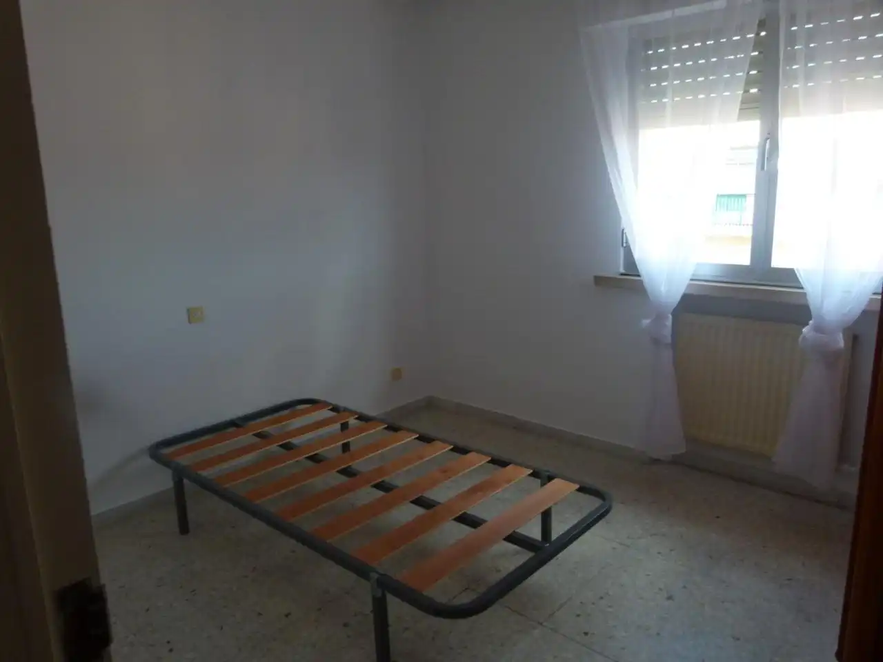 Schlafzimmer von Wohnung zur Miete in Terradillos mit Heizung, Ofen und Waschmaschine