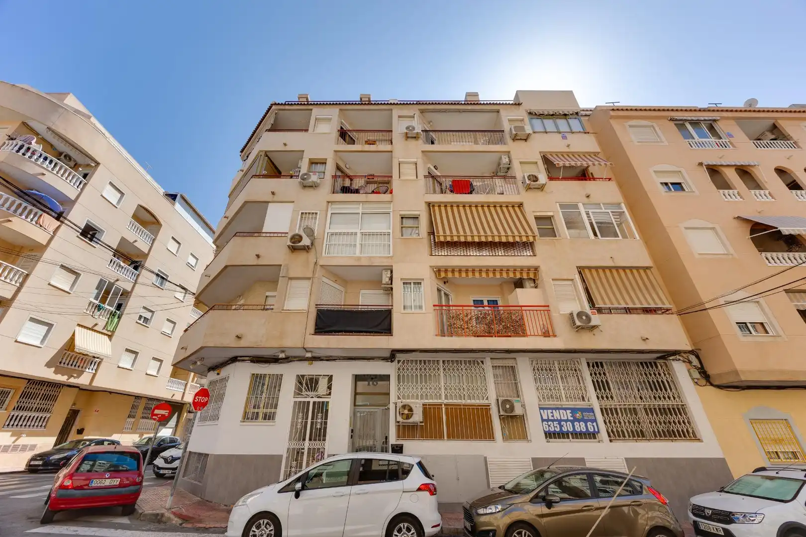 Exterior view of Study for sale in Torrevieja  with Air Conditioner, Terrace and Balcony