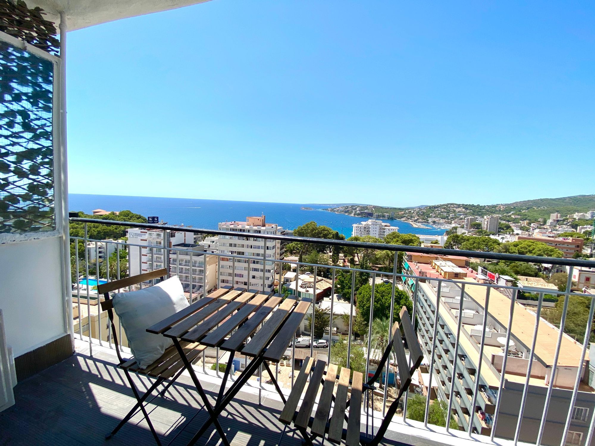 Dormitori de Apartament de lloguer en  Palma de Mallorca amb Balcó