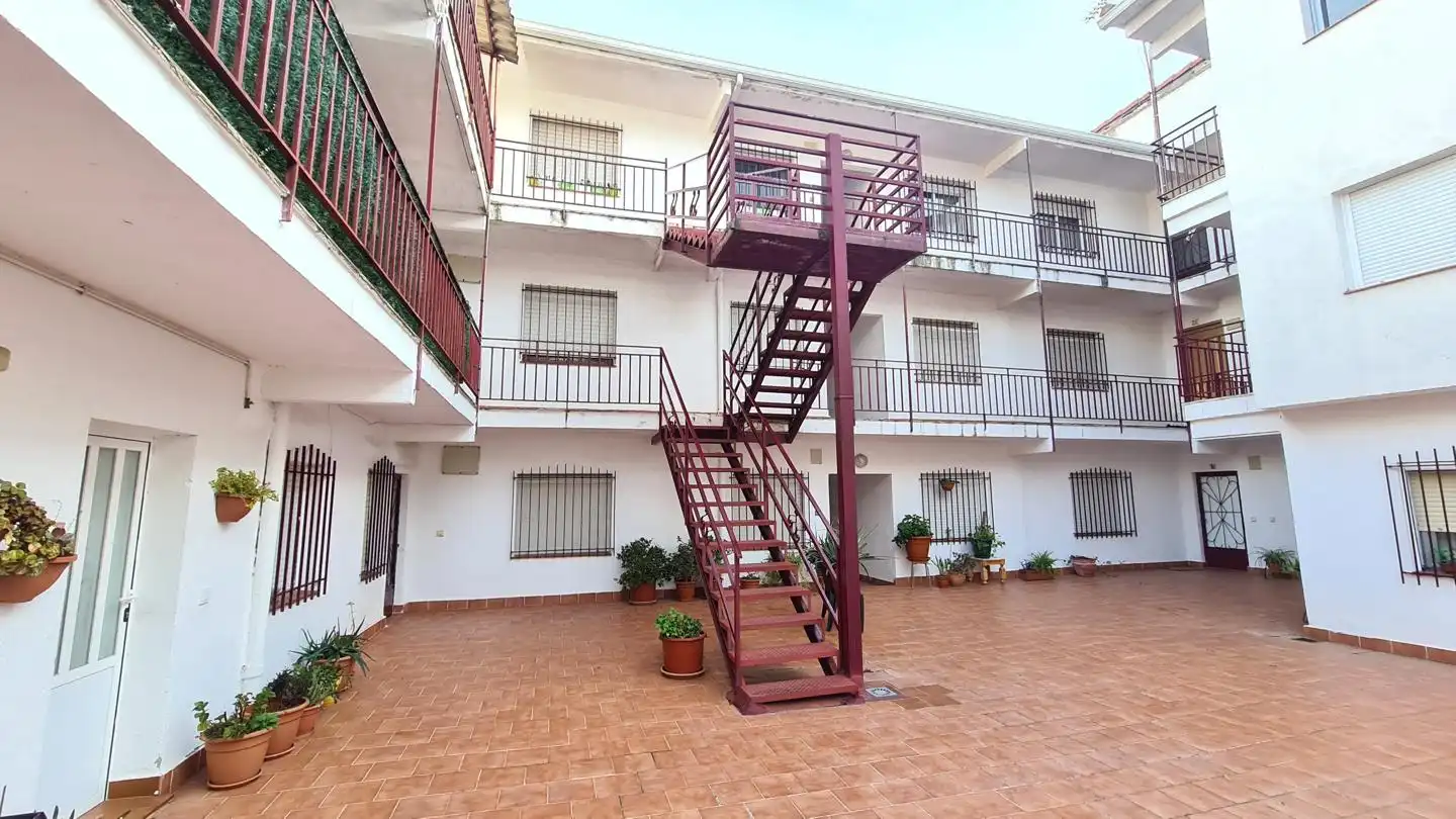 Vista exterior de Piso en venta en Piedralaves con Terraza