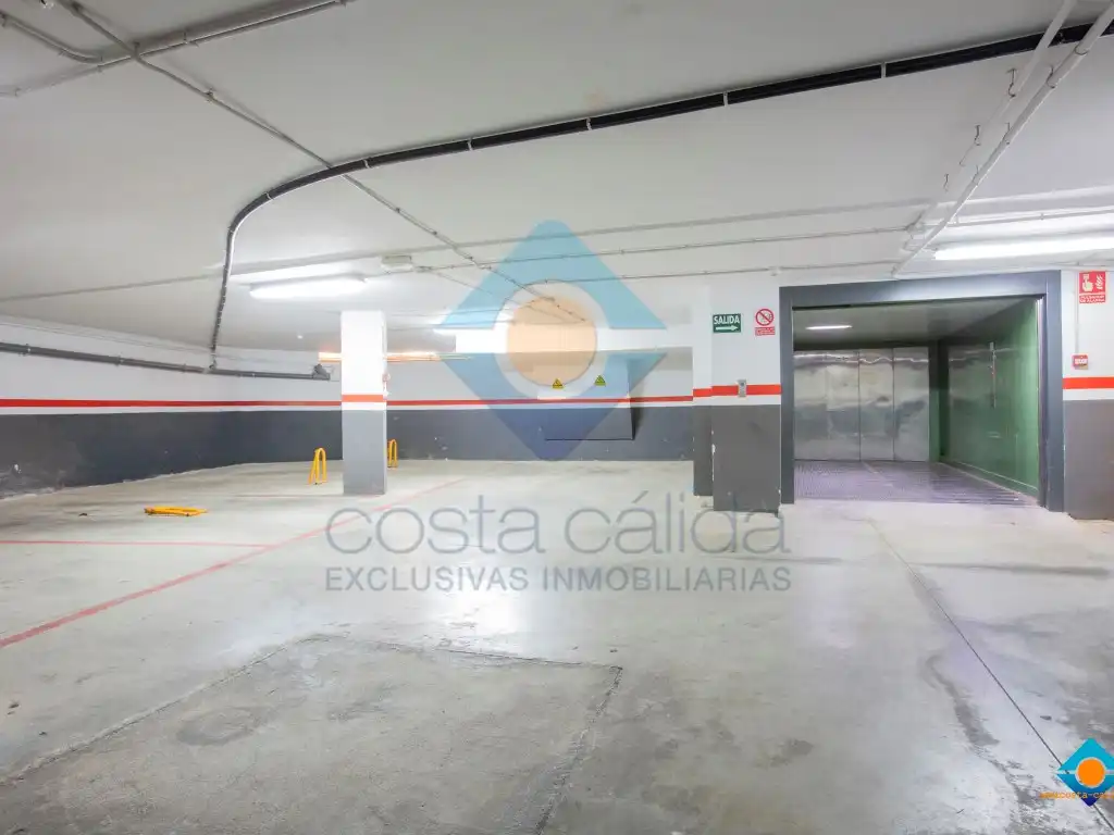Parking de Piso en venta en Mazarrón con Aire acondicionado, Amueblado y Horno