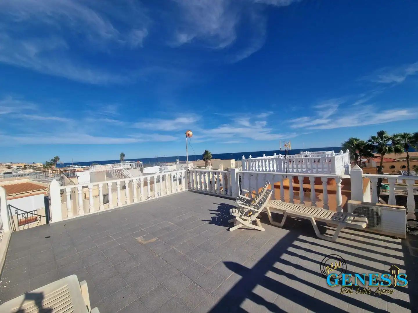 Terrassa de Casa adosada en venda en Torrevieja amb Aire condicionat, Terrassa i Traster